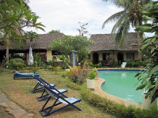 Madiro Hotel Nosy-Be Buitenkant foto